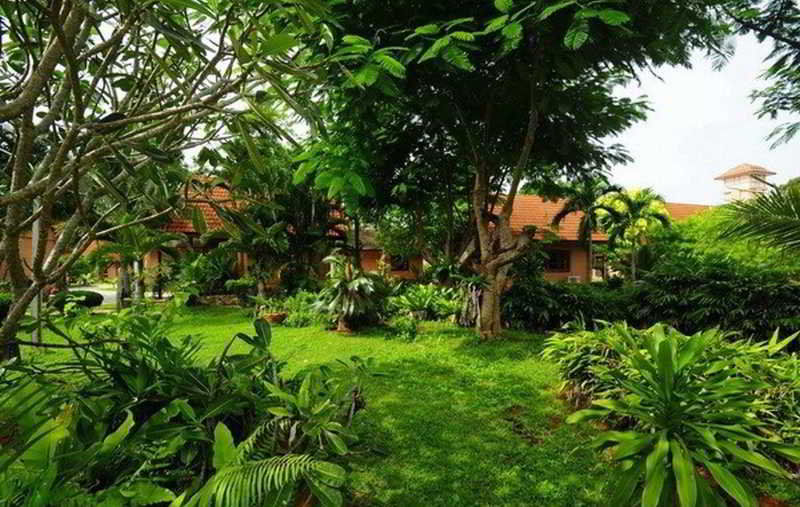 Alongkot Beach Resort Khanom Eksteriør bilde