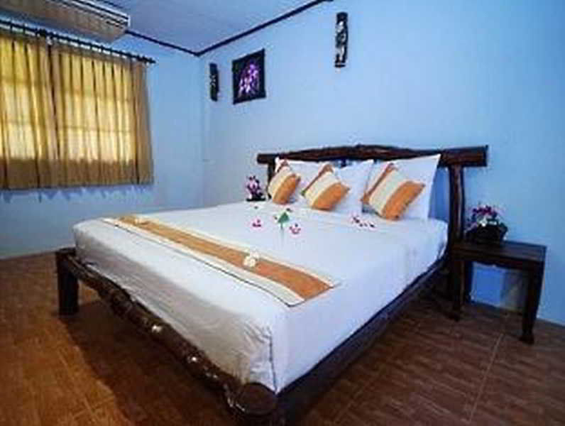 Alongkot Beach Resort Khanom Eksteriør bilde