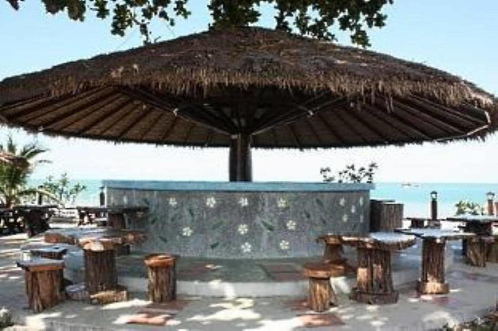Alongkot Beach Resort Khanom Eksteriør bilde